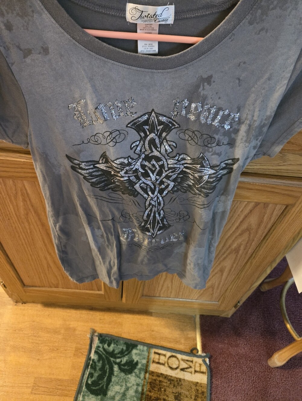 TWISTED HEART Gray Men's Short Sleeve Graphic Tee with Celtic Cross Wings